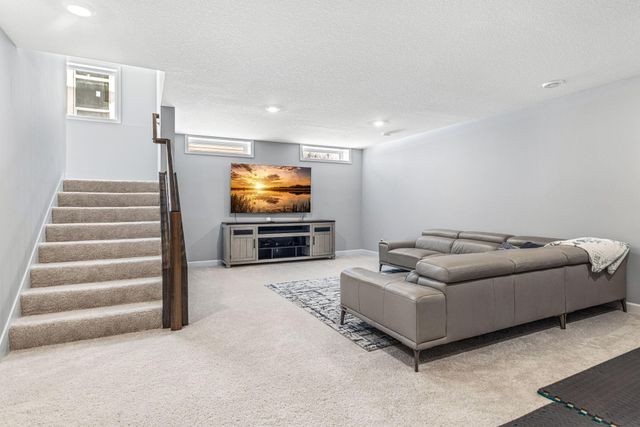 2087 Brookview Street, Shakopee, MN 55379