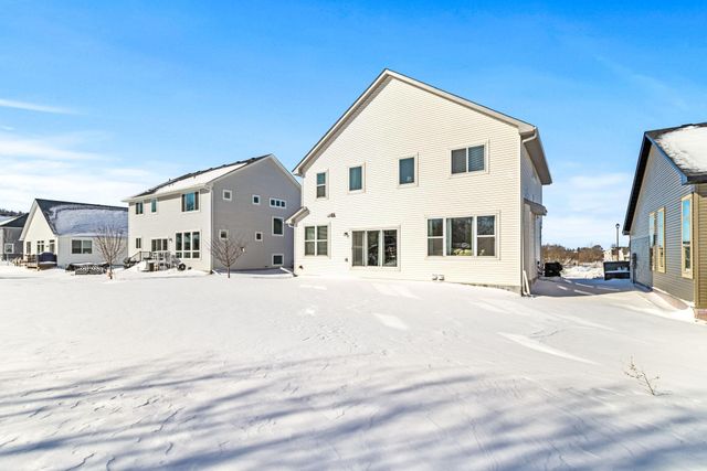 2087 Brookview Street, Shakopee, MN 55379