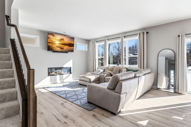 2087 Brookview Street, Shakopee, MN 55379