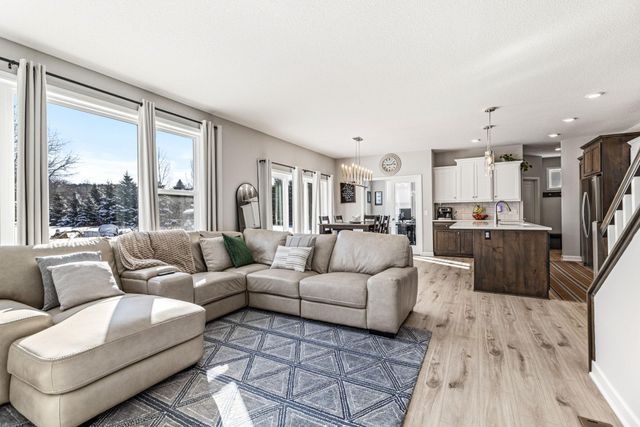 2087 Brookview Street, Shakopee, MN 55379