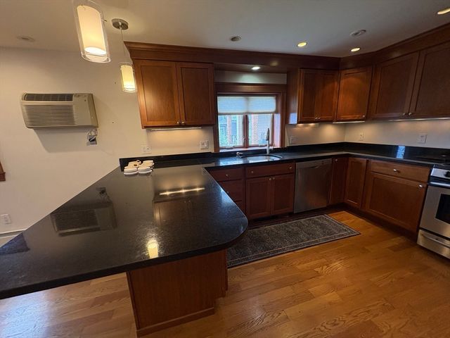 200 Washington St. 1, Boston, MA 02135