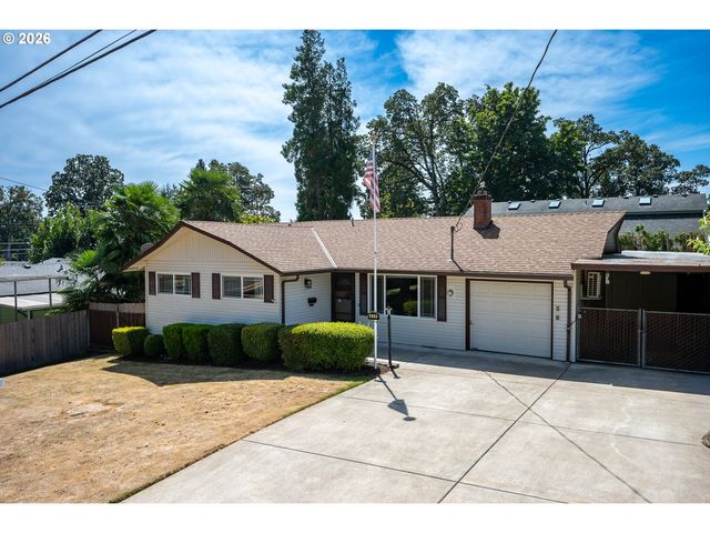 910 CORNELL Ave, Gladstone, OR 97027