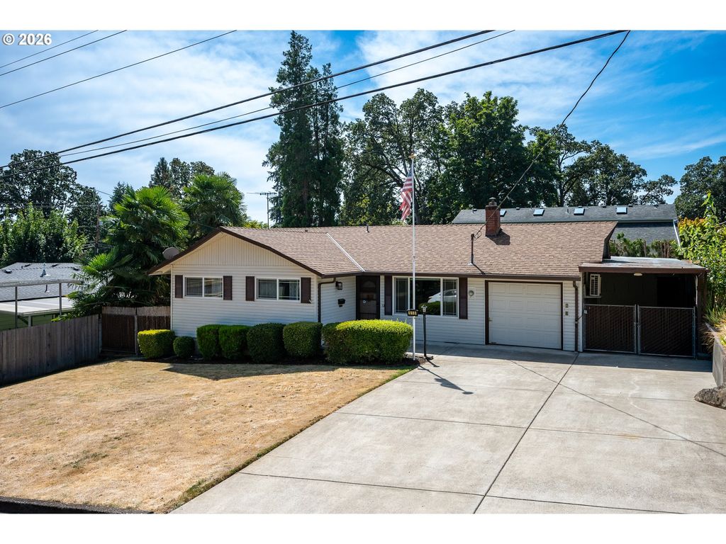 910 CORNELL Ave, Gladstone, OR 97027