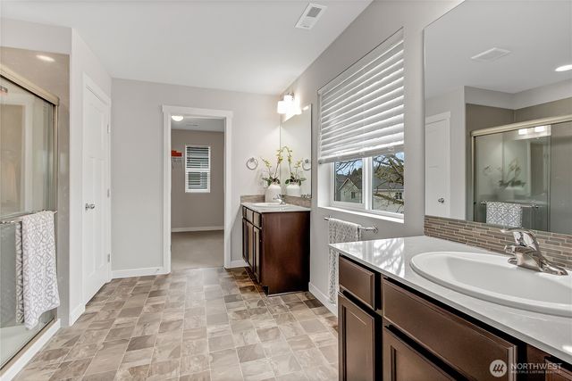 7829 21st Lane SE, Lacey, WA 98503