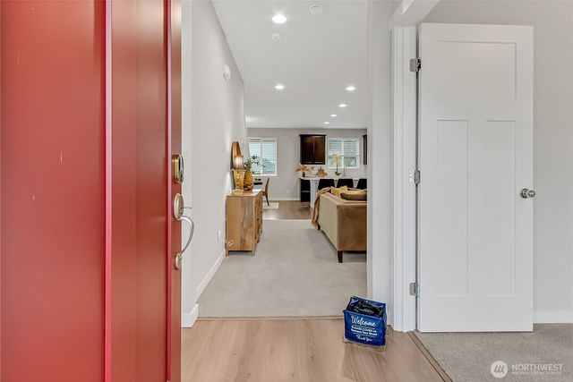 7829 21st Lane SE, Lacey, WA 98503