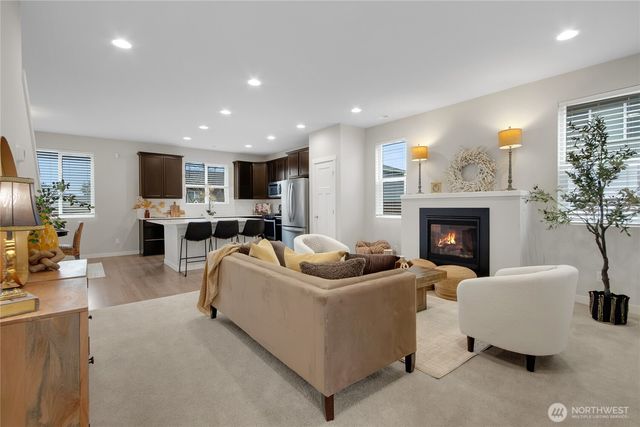 7829 21st Lane SE, Lacey, WA 98503