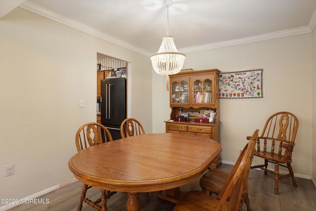 13 Pioneer Drive, Howell, NJ 07731