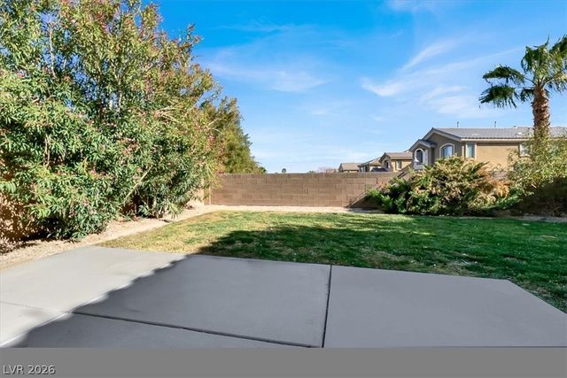 446 Center Green Drive, Las Vegas, NV 89148