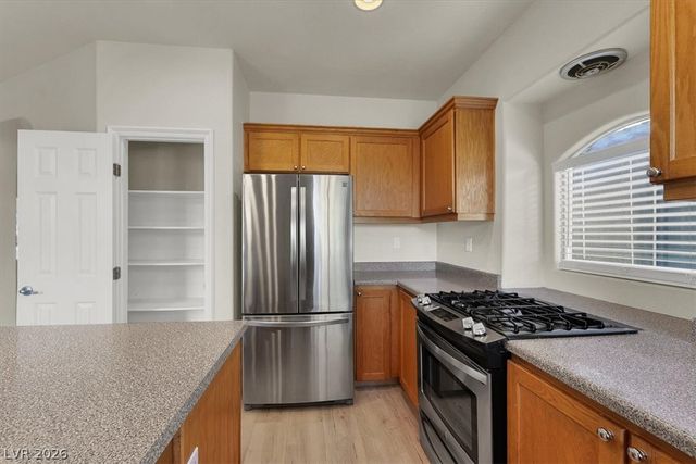 446 Center Green Drive, Las Vegas, NV 89148