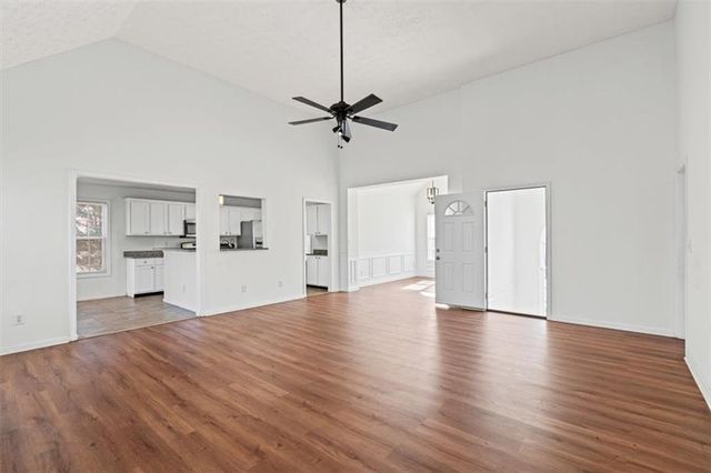 109 Enclave Court, Powder Springs, GA 30127