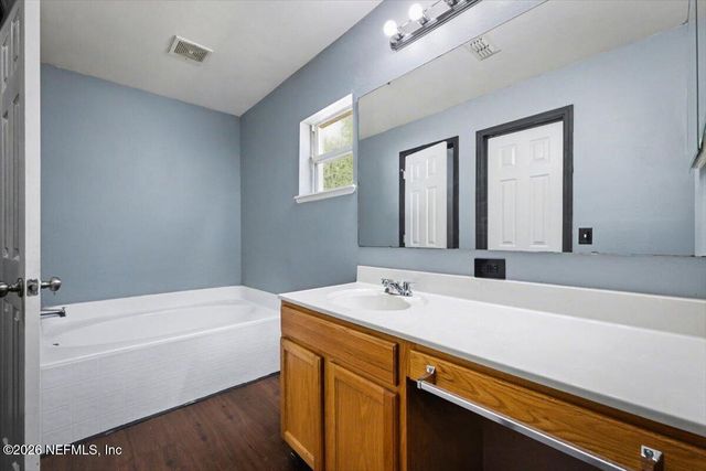 37062 SOUTHERN GLEN Way, Hilliard, FL 32046