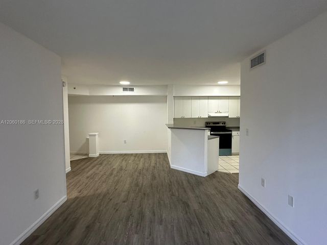 17602 NW 25th Ave 304, Miami Gardens, FL 33056