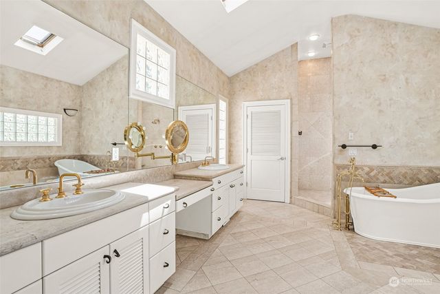 1026 Alder Street, Centralia, WA 98531