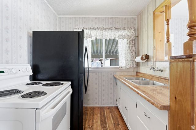 10306 S APEX RD, Copperton, UT 84006