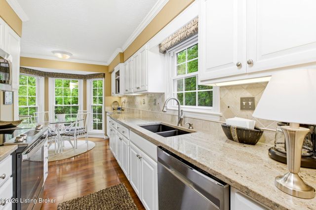 13200 Cherry Tree Ct, Prospect, KY 40059