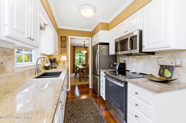 13200 Cherry Tree Ct, Prospect, KY 40059