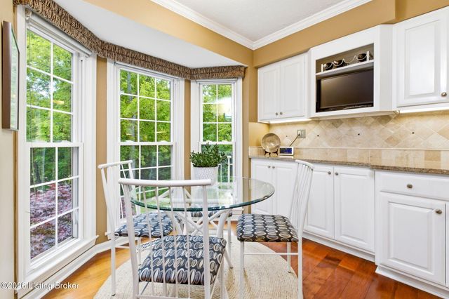 13200 Cherry Tree Ct, Prospect, KY 40059