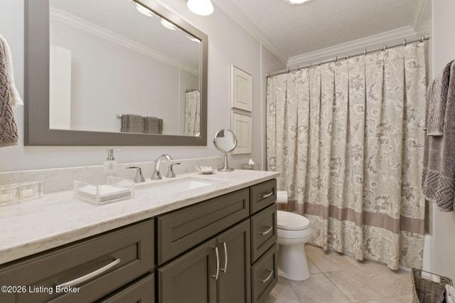 13200 Cherry Tree Ct, Prospect, KY 40059