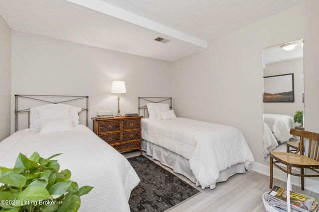 13200 Cherry Tree Ct, Prospect, KY 40059