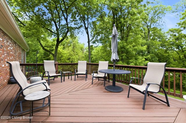 13200 Cherry Tree Ct, Prospect, KY 40059