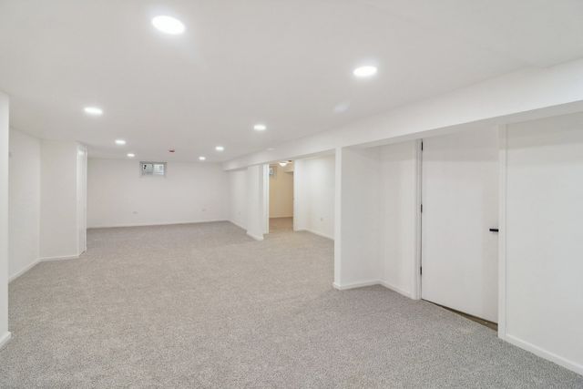 6709 W Menominee Parkway, Palos Heights, IL 60463