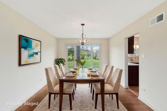 6709 W Menominee Parkway, Palos Heights, IL 60463