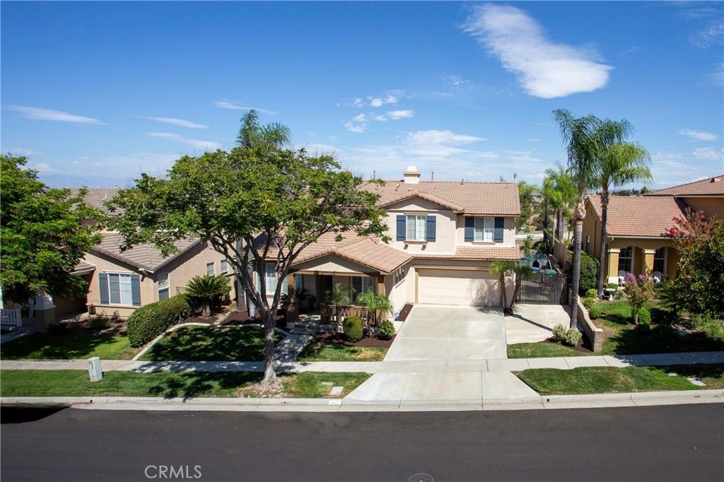 3827 Holly Springs Drive, Corona, CA 92881 — exterior