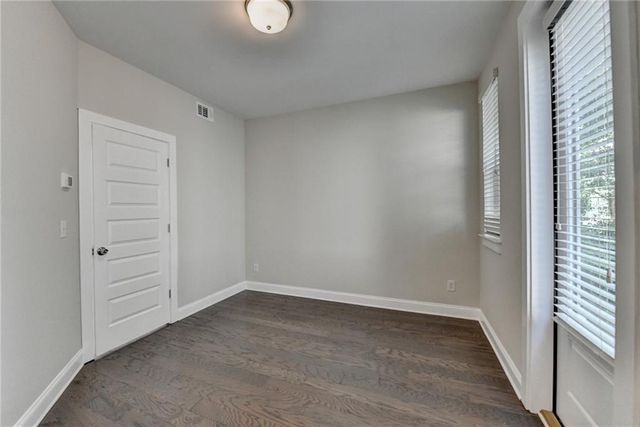 595 Broadview NE Place, Atlanta, GA 30324