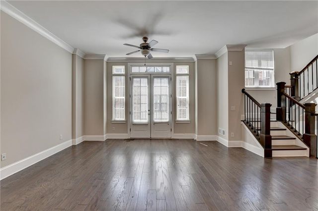 595 Broadview NE Place, Atlanta, GA 30324