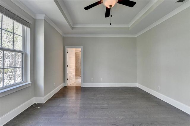 595 Broadview NE Place, Atlanta, GA 30324