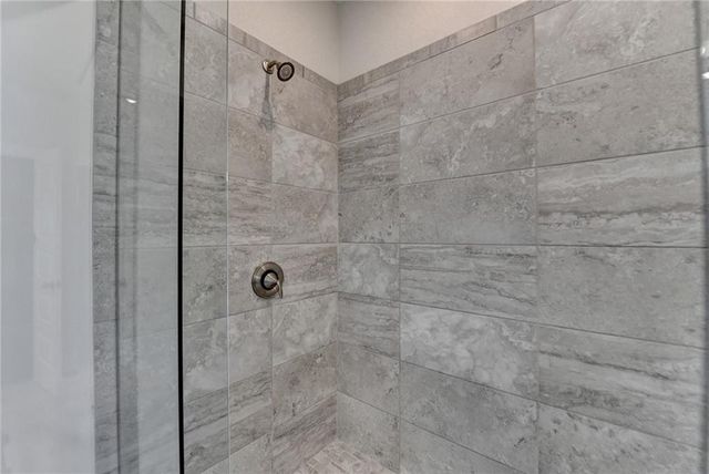 595 Broadview NE Place, Atlanta, GA 30324