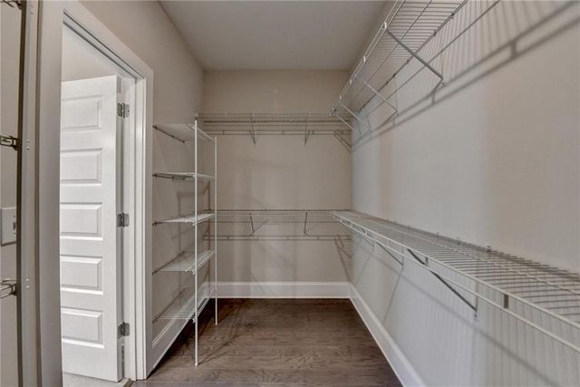 595 Broadview NE Place, Atlanta, GA 30324