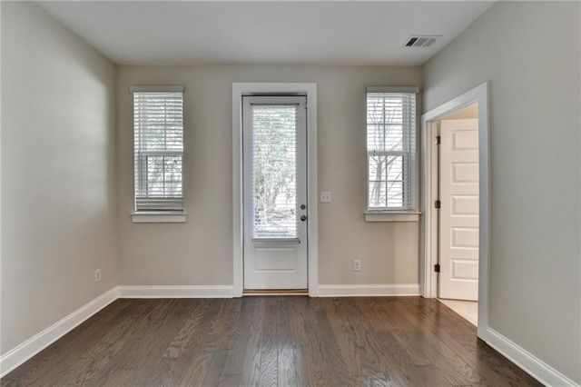 595 Broadview NE Place, Atlanta, GA 30324