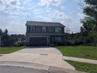 408 Sunflower Drive, Raymore, MO 64083