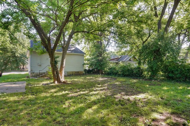 800 W Central Street, Springfield, MO 65802