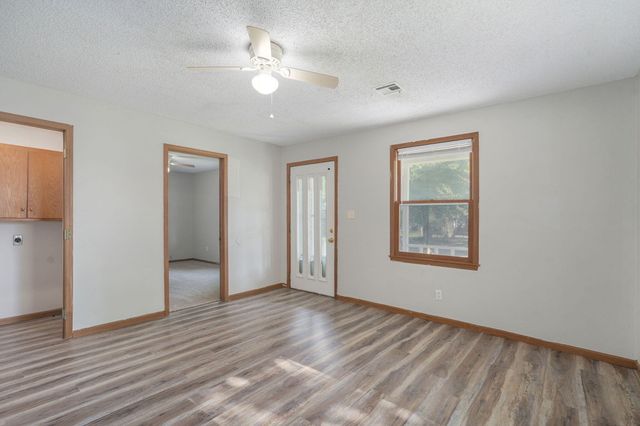 800 W Central Street, Springfield, MO 65802