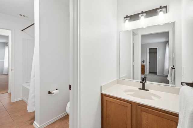 2815 Lonesome Trail, Denton, TX 76210