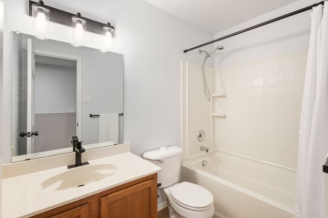 2815 Lonesome Trail, Denton, TX 76210
