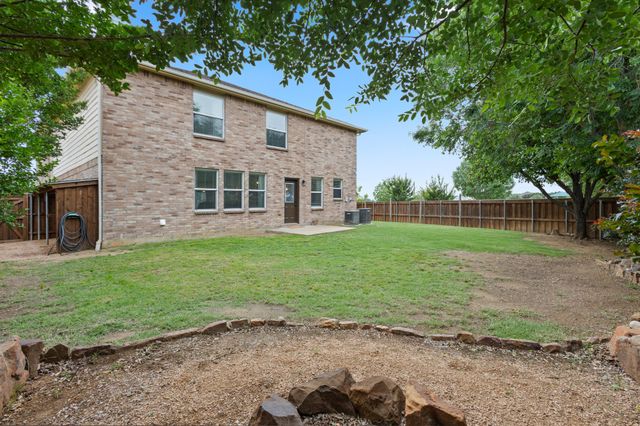 2815 Lonesome Trail, Denton, TX 76210