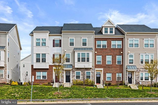 815 SAWBACK SQ NE, Leesburg, VA 20176