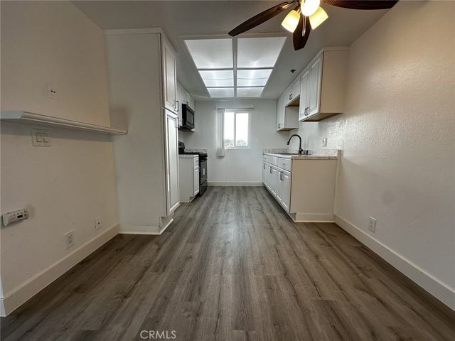 710 W Washington, Santa Ana, CA 92706