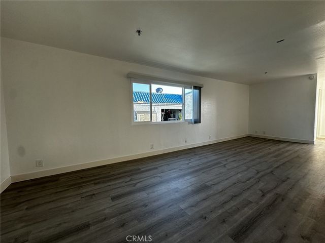 710 W Washington, Santa Ana, CA 92706