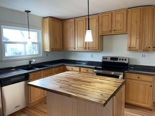 1746 Portland Avenue, Irondequoit, NY 14617