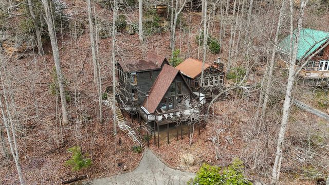 51 Debbie Lane, Stanton, KY 40380