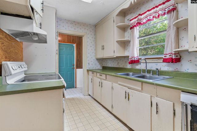 1612 Decree Avenue, West Columbia, SC 29169
