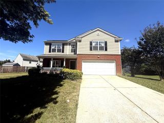 8717 Chalkstone Road, Charlotte, NC 28216