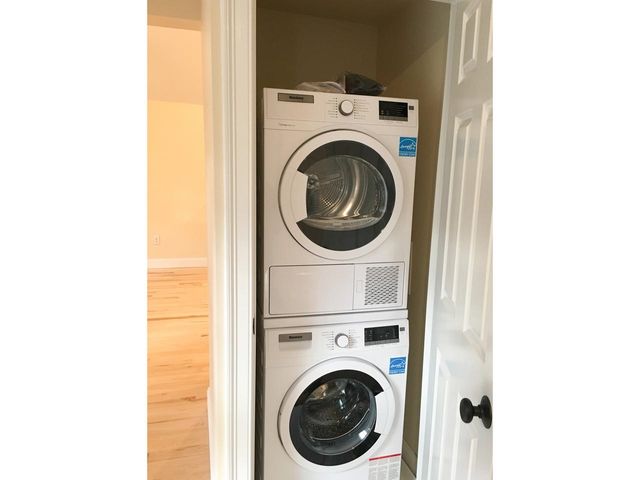 33-35 Intervale Avenue, Burlington, VT 05401