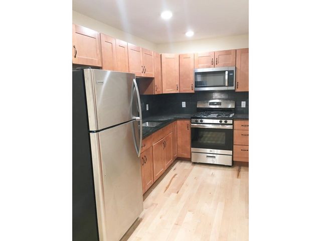 33-35 Intervale Avenue, Burlington, VT 05401