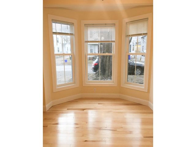 33-35 Intervale Avenue, Burlington, VT 05401