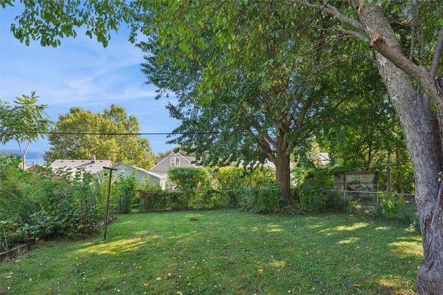 3507 Bowdoin Street, Des Moines, IA 50313